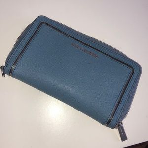 Michael Kors Wrist Wallet